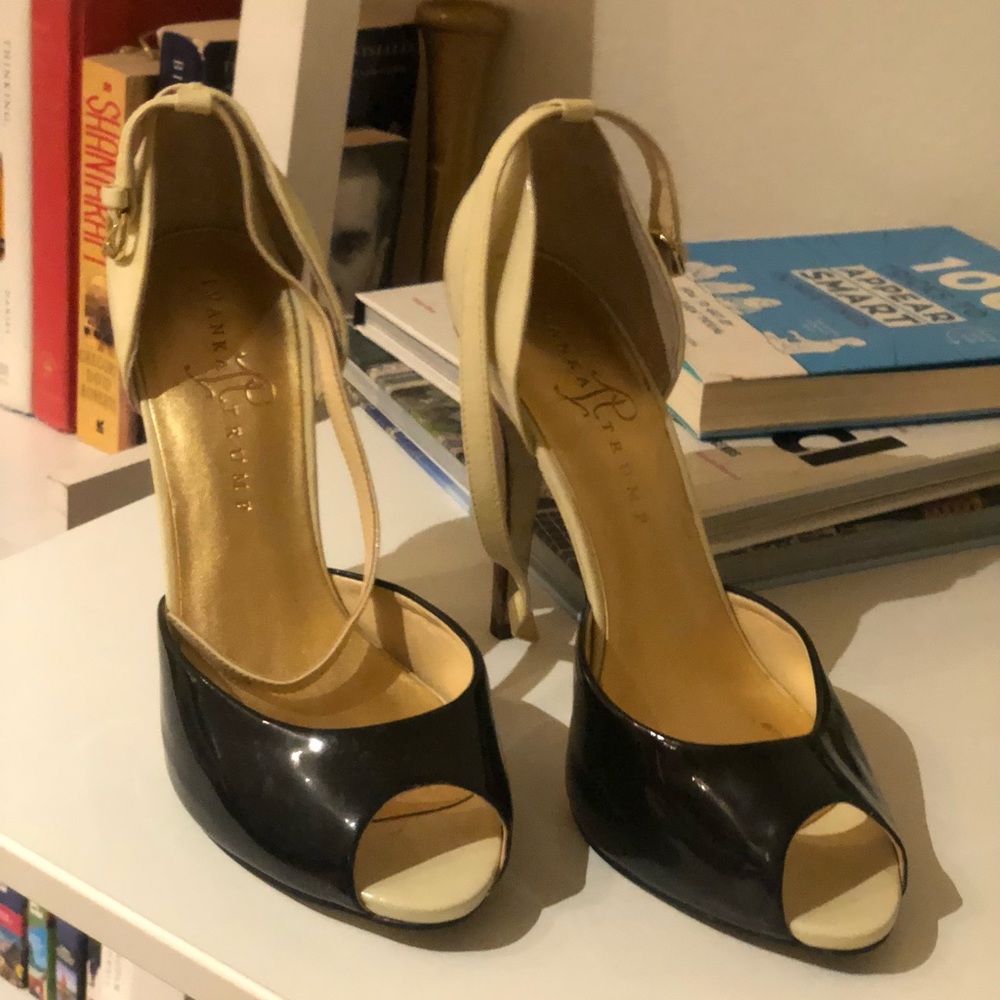Ivanka Trump high heel size 8